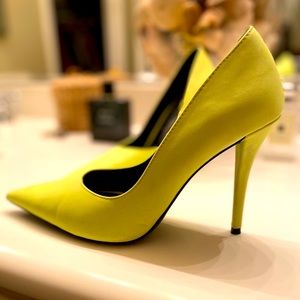 Zara Neon Yellow Court Shoe Heels